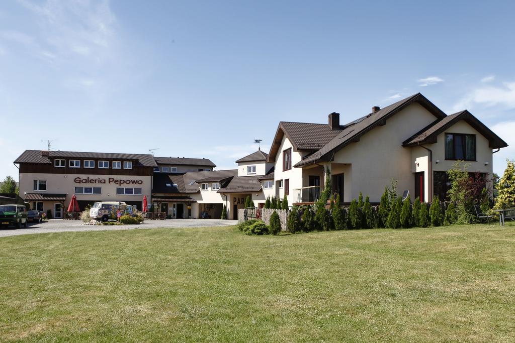 Ferienwohnung Galeria Pepowo Zuckau Exterior foto